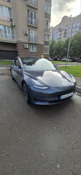 Продам машину tesla  model 3 long range 2020р з Америки з вінкодом
