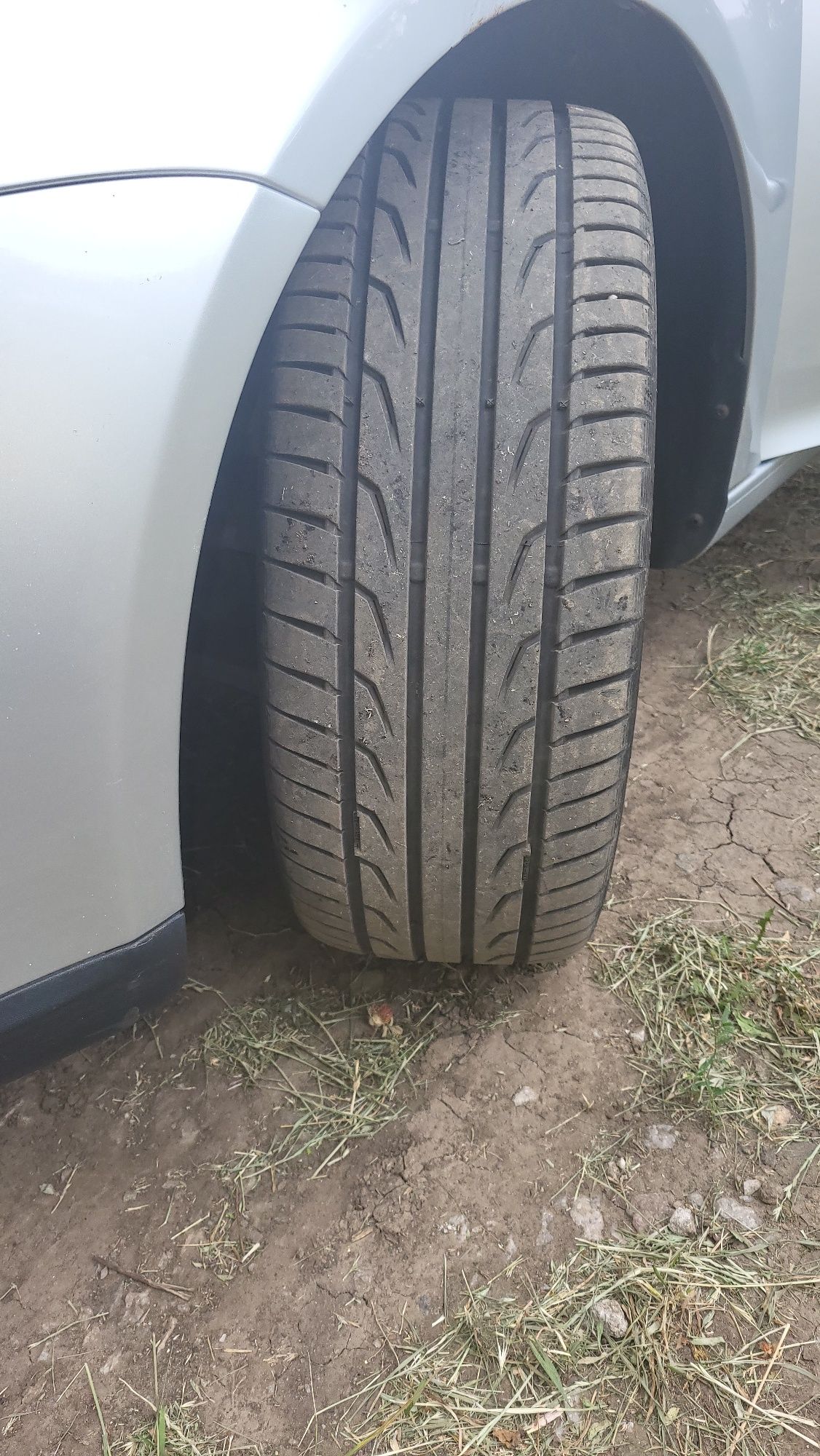 Продам летние шины SEMPERiT