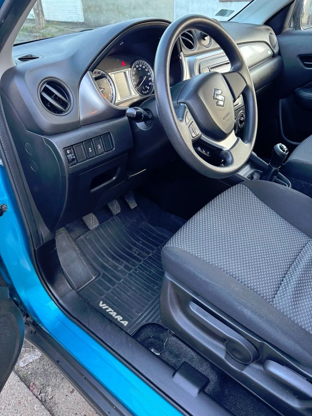 Suzuki Vitara 2019 Suzuki Vitara 1.0 Turbo, manual