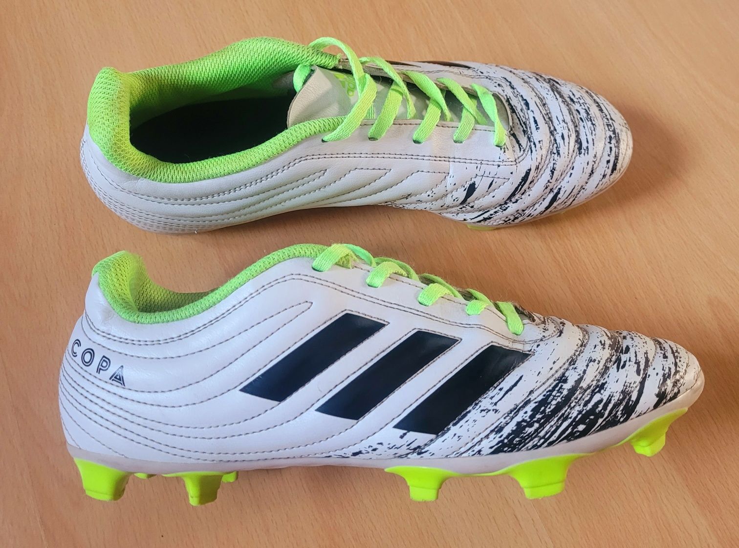 Buty piłkarskie, lanki Adidas Copa r.40