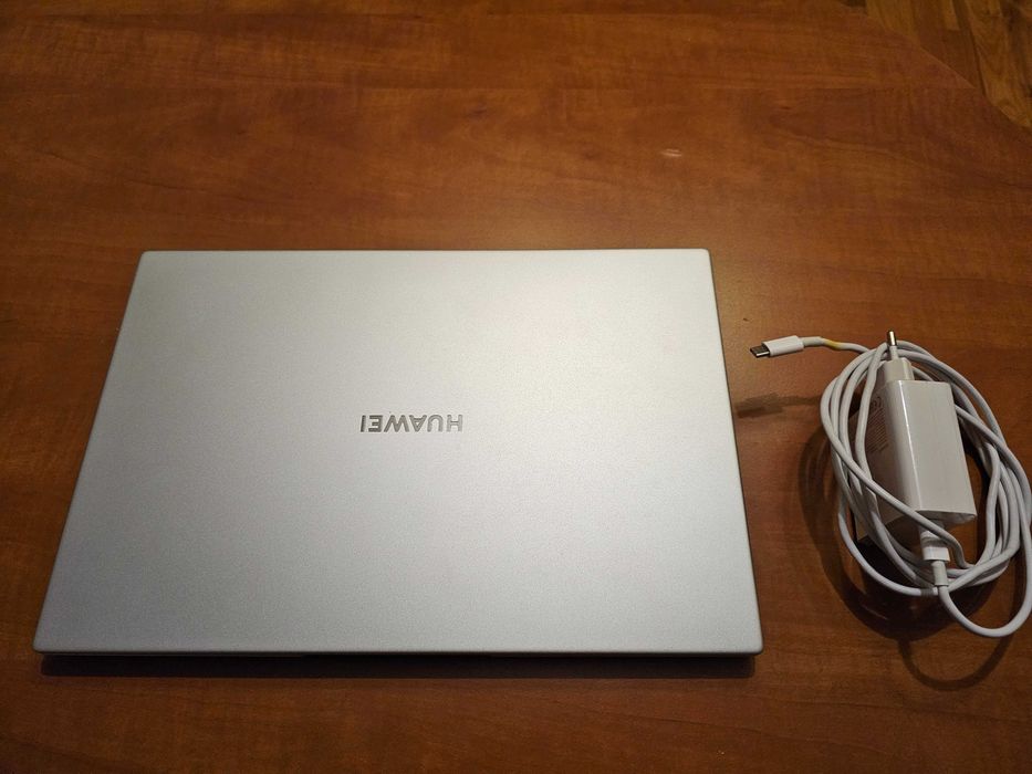 Laptop Huawei MateBook D14 Ryzer 7 3700U / 512 GB