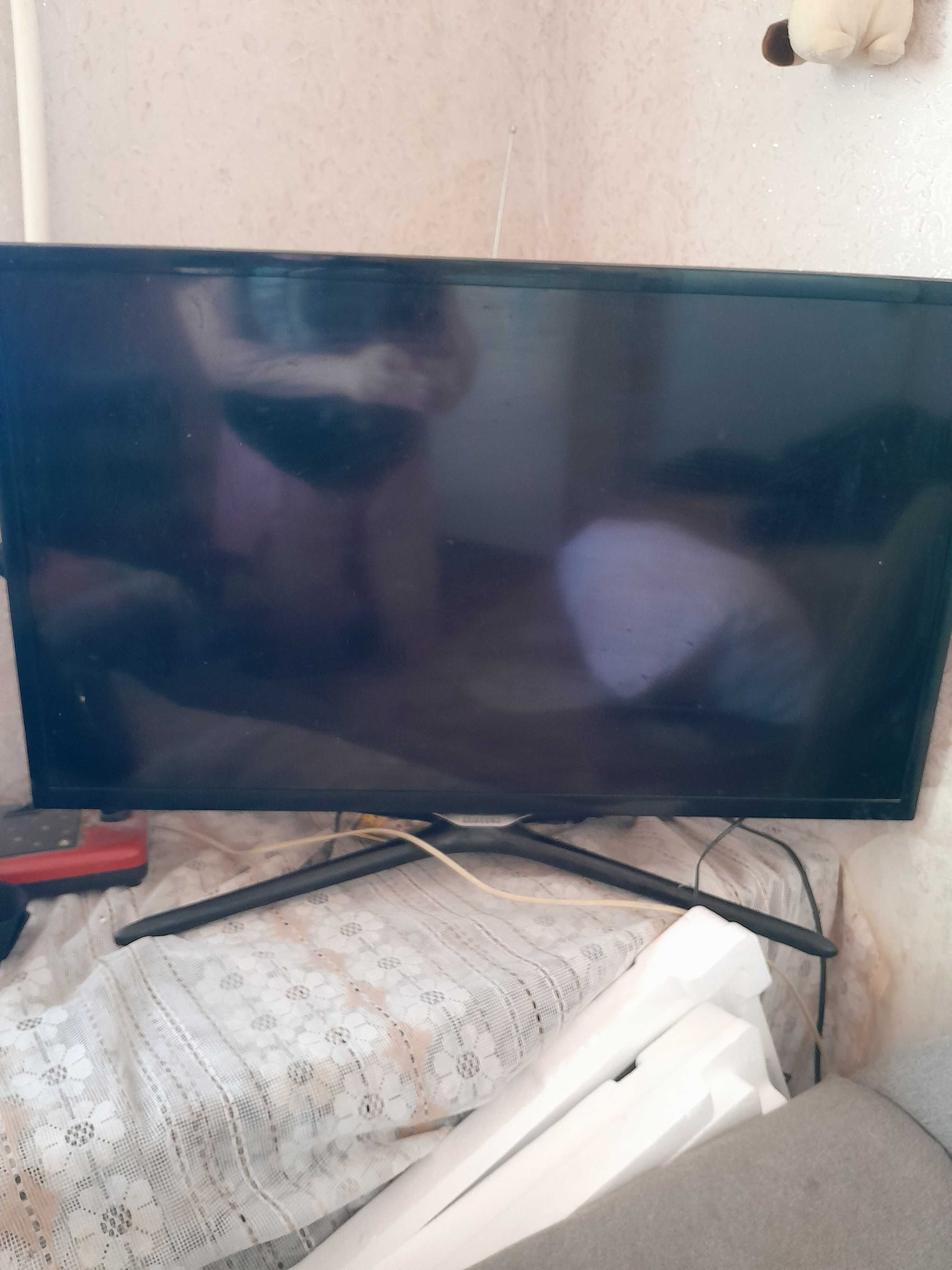 Продам телевізор Samsung під ремонт