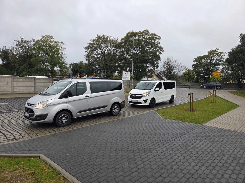 Wypożyczalnia Wynajem Busów Bus 9 Osobowy Autolaweta Pomoc Drogowa