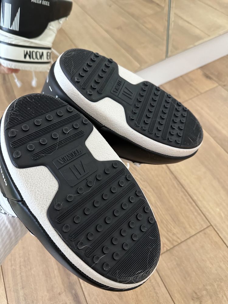 Biało czarne czarno białe buty śniegowce zimowe moon boot 36/38