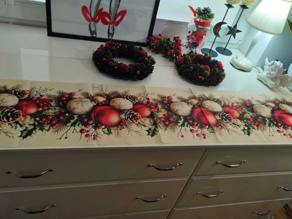 Świąteczny bieżnik bezplamowy 180 x 35