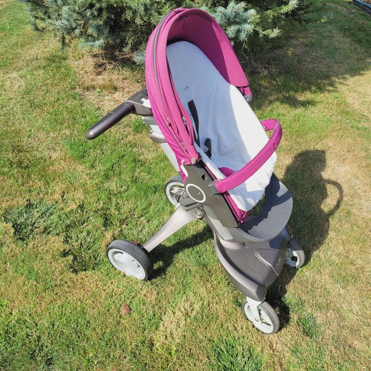 Wózek spacerowy gondola Stokke full zestaw