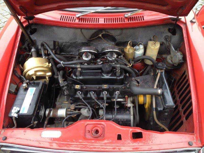 Austin 1300 GT - Um Clássico Britânico com Alma Desportiva