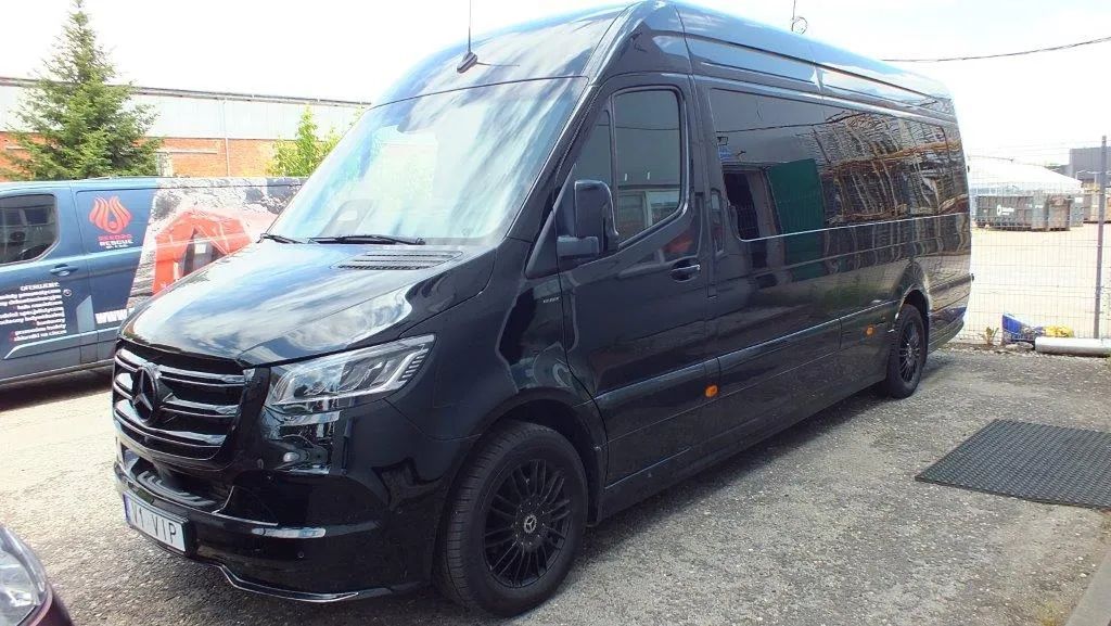 Mercedes-Benz Sprinter busconcept M-B Sprinter 319 L Pro Aut.
