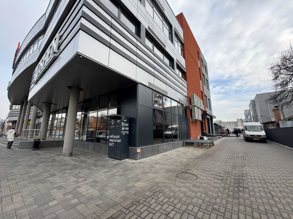 Підвальне приміщення в ТЦ Ринковий