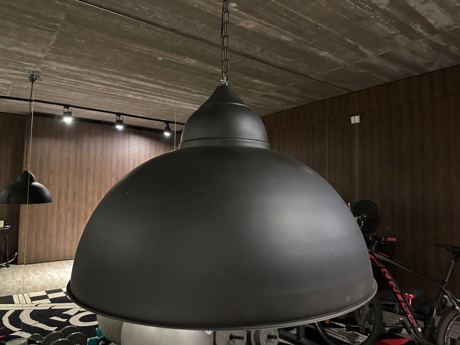 Lampa loftowa duża wiszaca