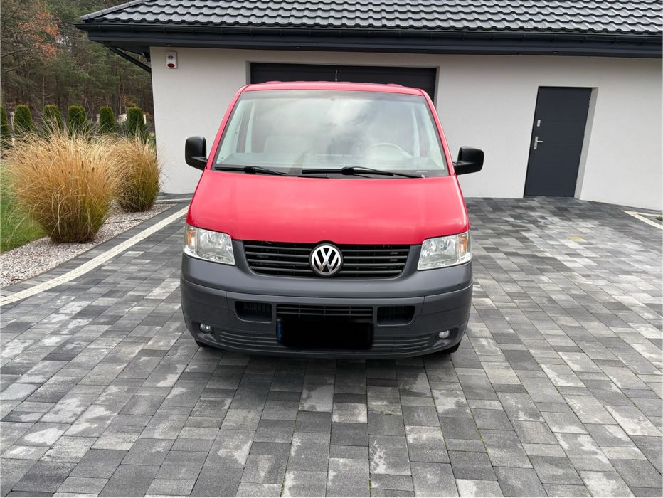 Sprzedam VW Transporter T5 - 5cio osobowy