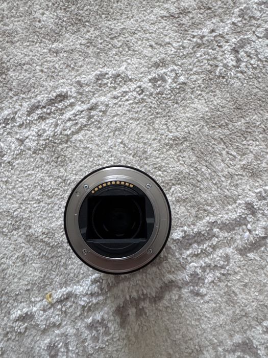 Обєктив SONY FE28mmF2