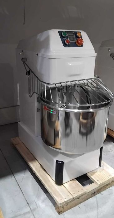 Amassadeira Espiral 30L - NOVA