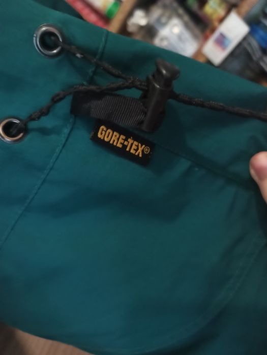 Куртка ветровка Berghaus