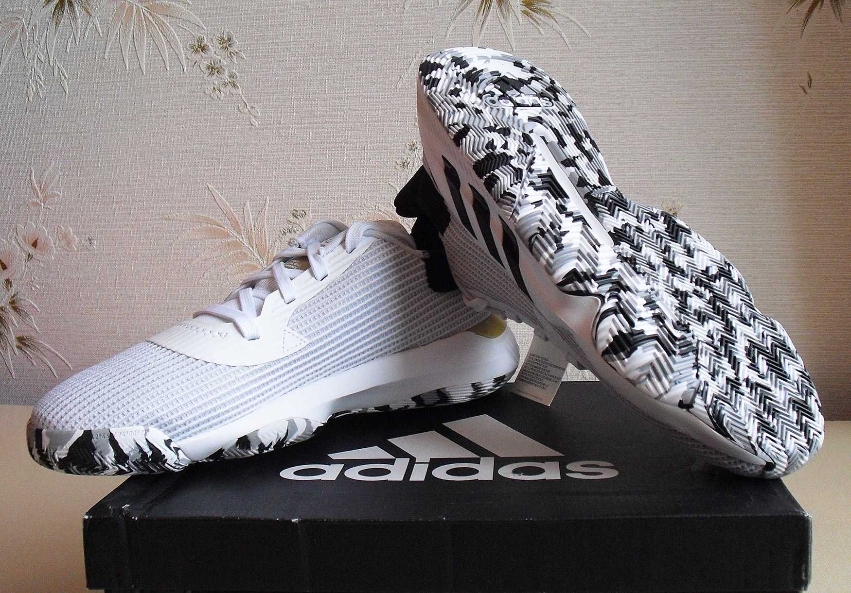 Белые кроссовки Adidas Pro Bounce 2019 Low