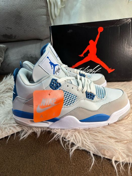Nike air jordan retro 4