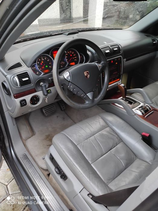 Porsche Cayenne 4.5