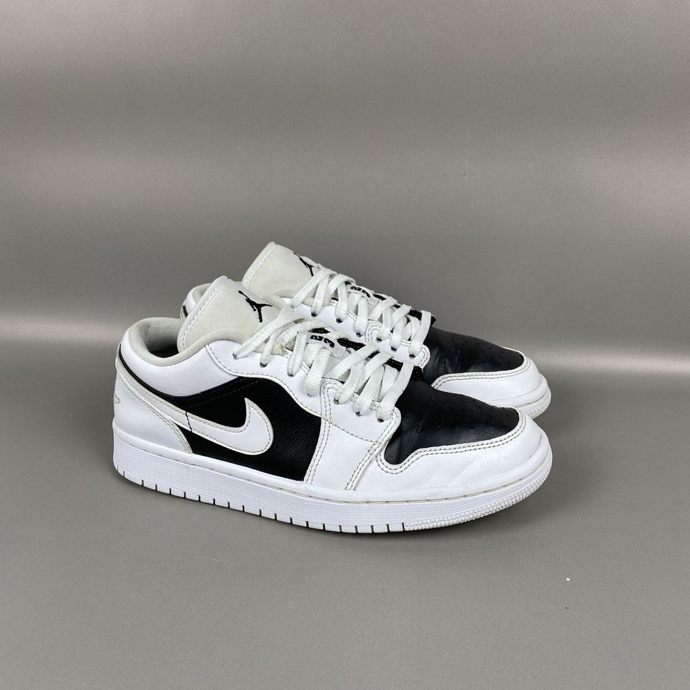 Кросівки Air Jordan Wmns 1 Low White/Black [DC0774-100] Panda Оригінал