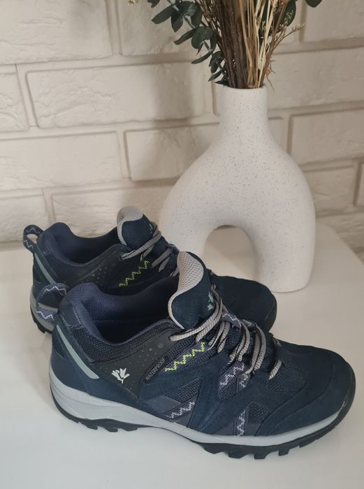 Buty damskie trekkingowe