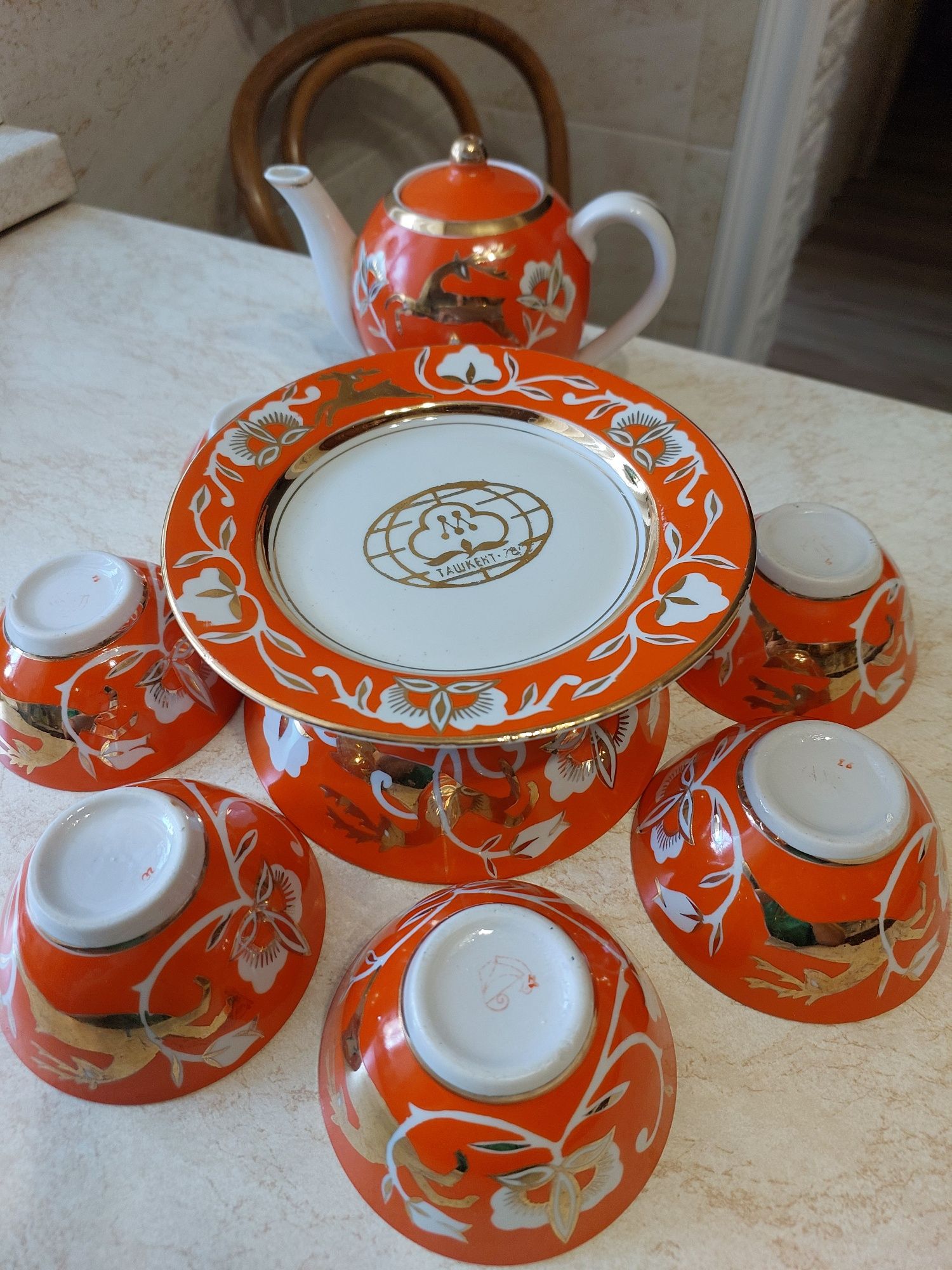 Продам     сервиз.