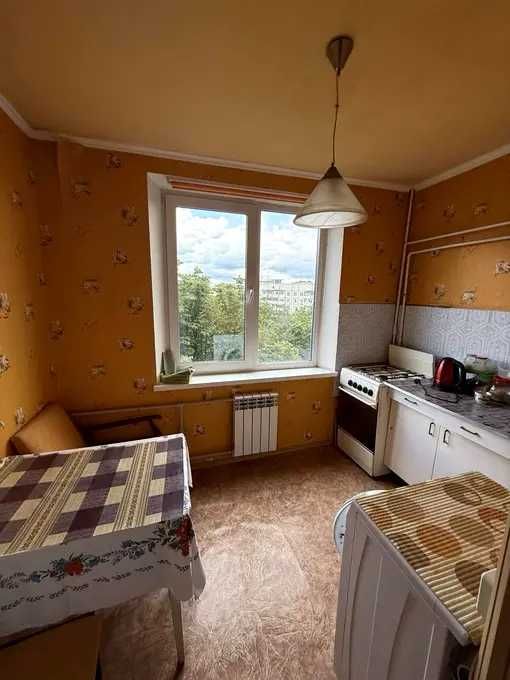 Продам 3 ком. квартиру на просп. Тракторостроителей, Салтовка (89493)