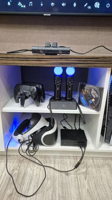 Playstation VR очки виртуальной реальности + 2 мувика + зарядка