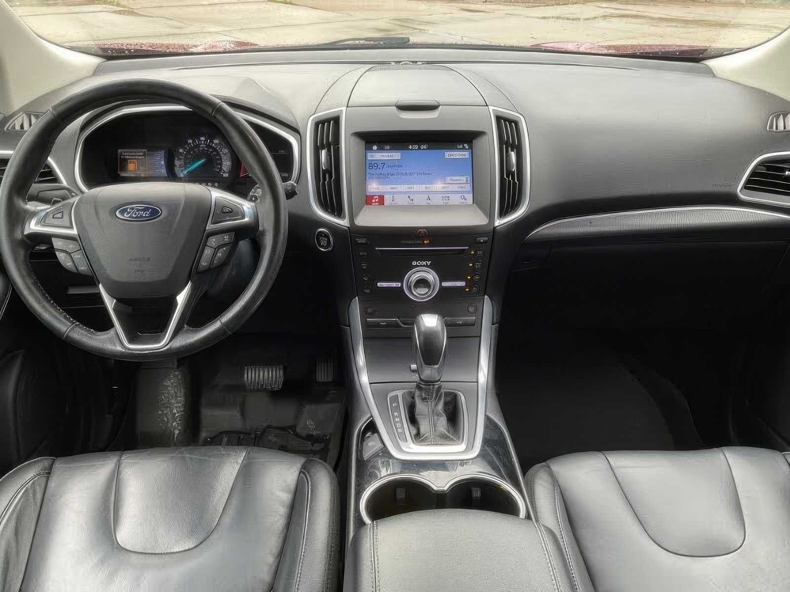 2017 Ford   Edge