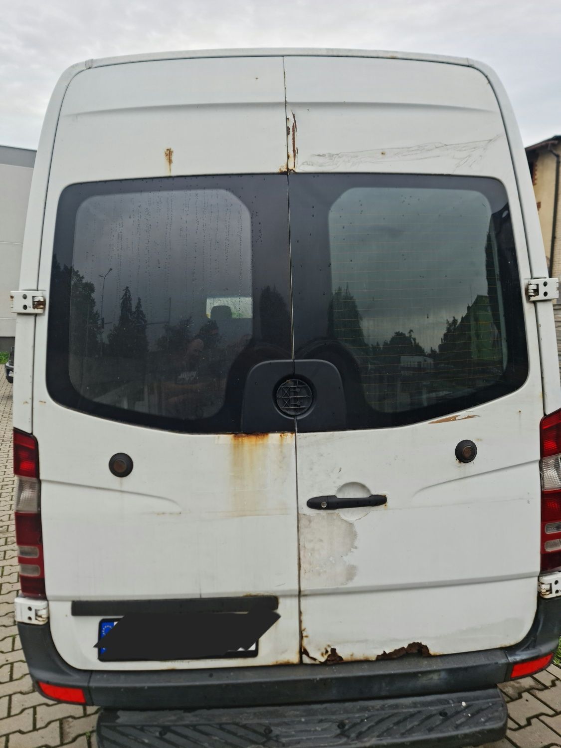 Spędzam tylne szyby Mercedes sprinter 906 long