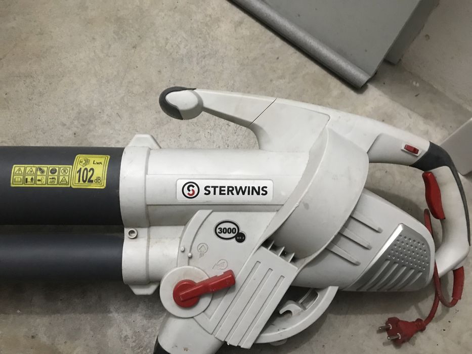Soprador /aspirador Sterwins 3000 w pouco uso