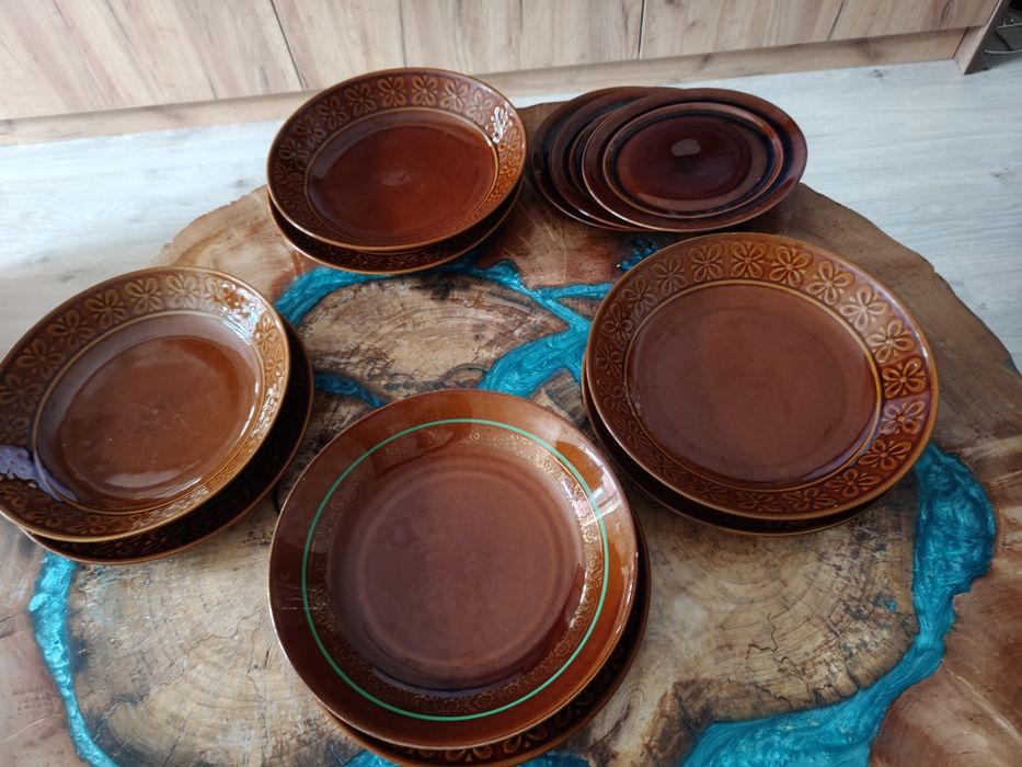 Talerze PRL prod.Pruszków tzw Kokardki PRL