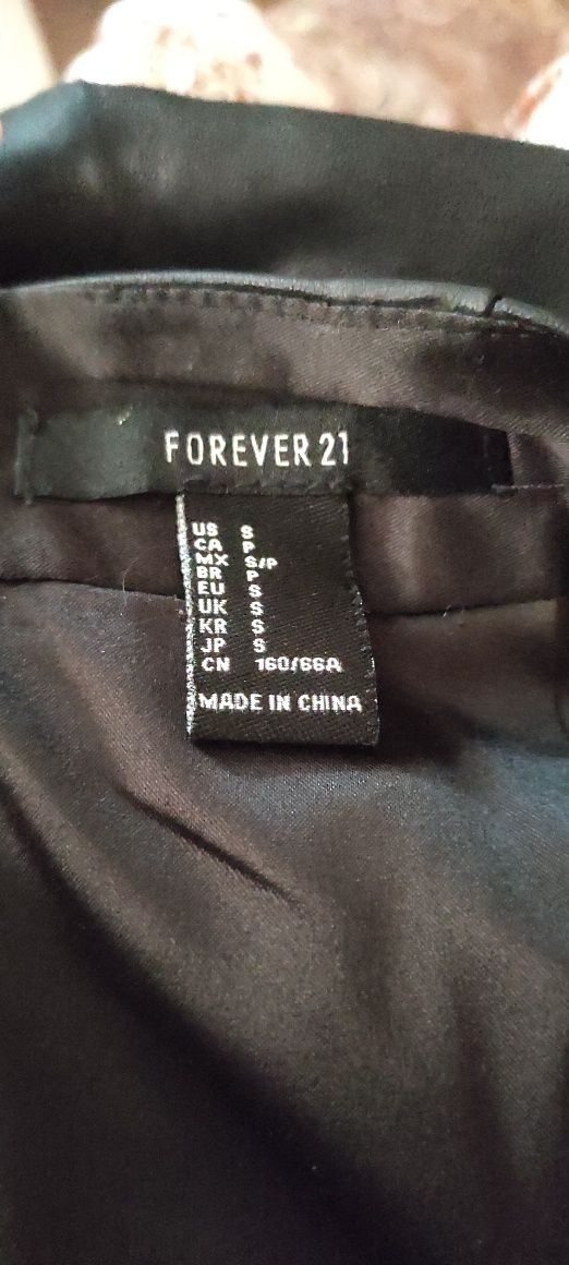 Спідниця з екошкіри, Forever 21