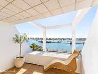 Apartamento Duplex Frente Ria em Santa Luzia