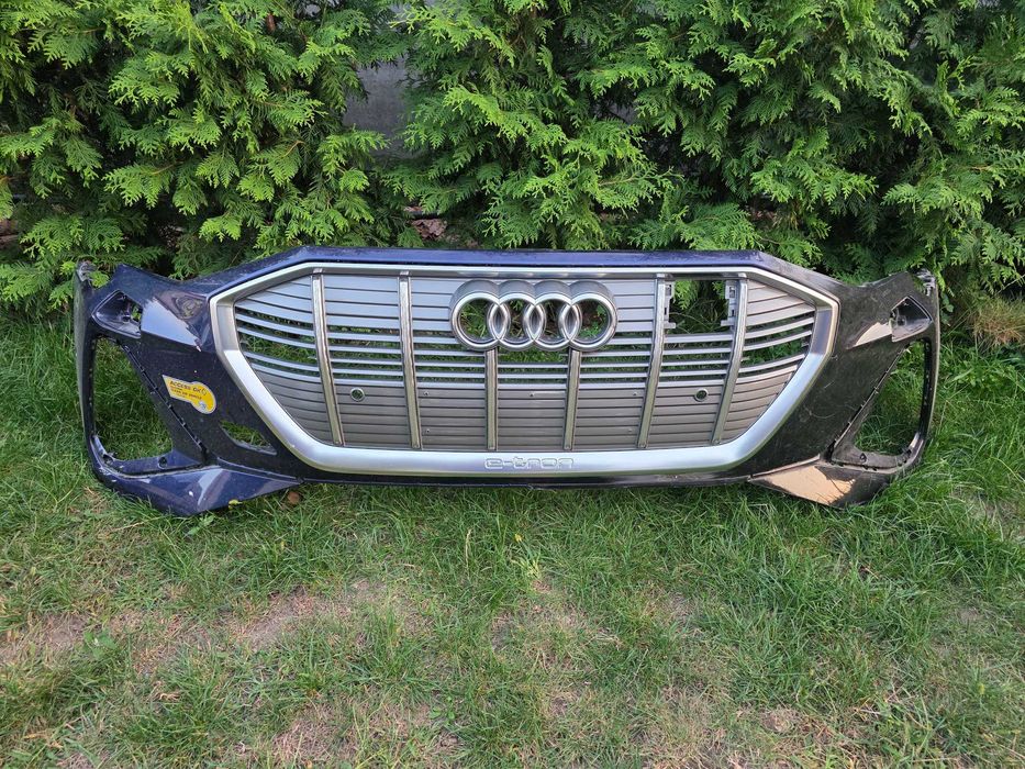 Бампер Audi E-Tron 2022 S-Line