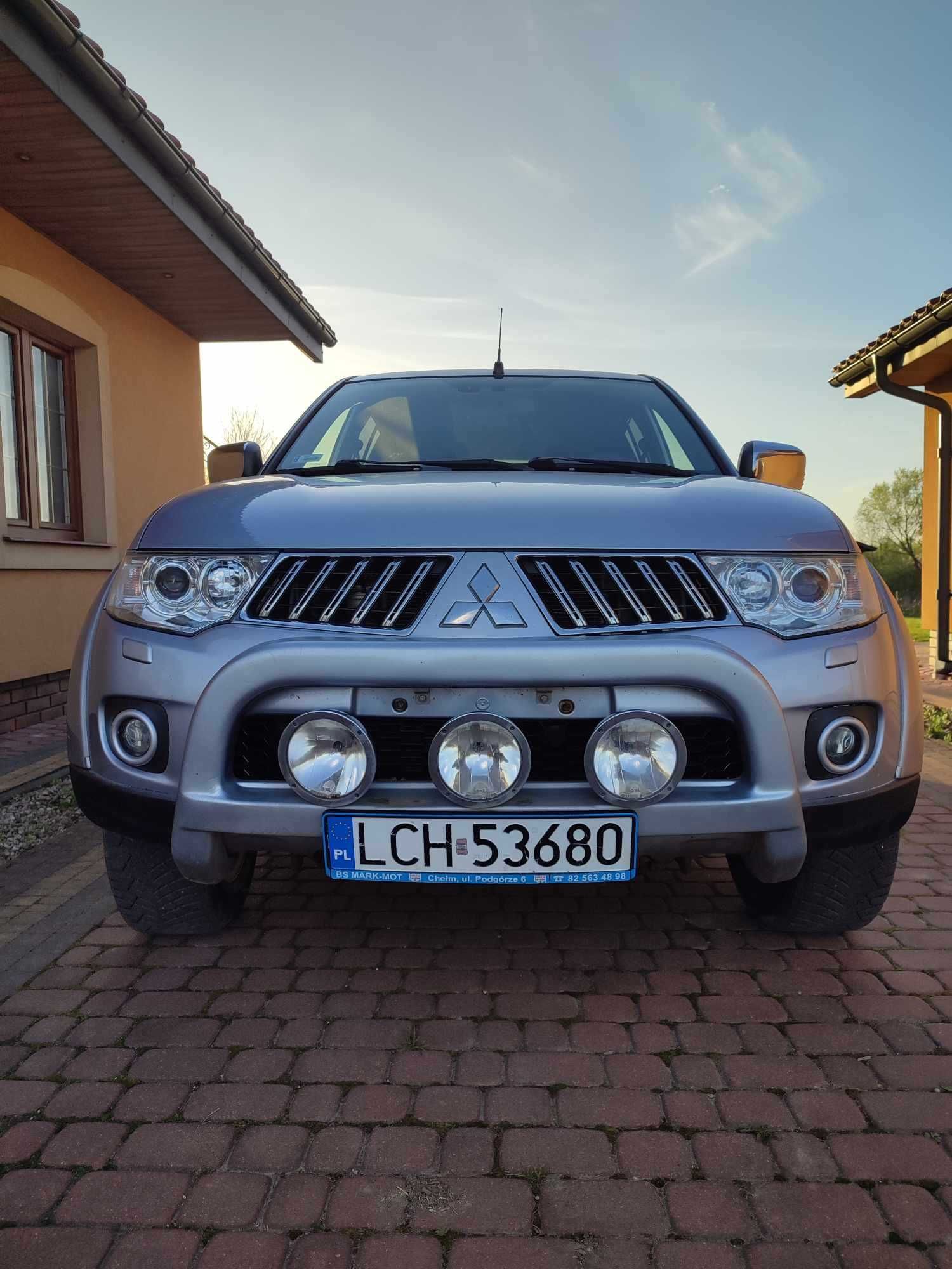 Mitsubishi L200 2,5 Diesel Faktura