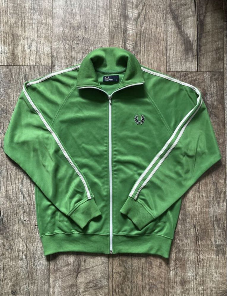 олимпийка Fred Perry