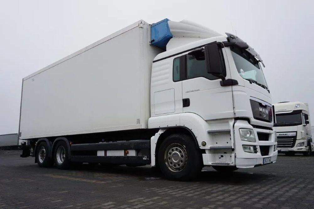 MAN TGS 26.400 6x2 KONTENER DOPPEL-STOCK + WINDA EURO 5 * 2009 *  Oś skrętna