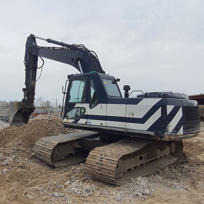 Екскаватор Doosan220