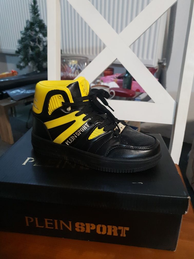 Buty Plein Sport 100% nowe.