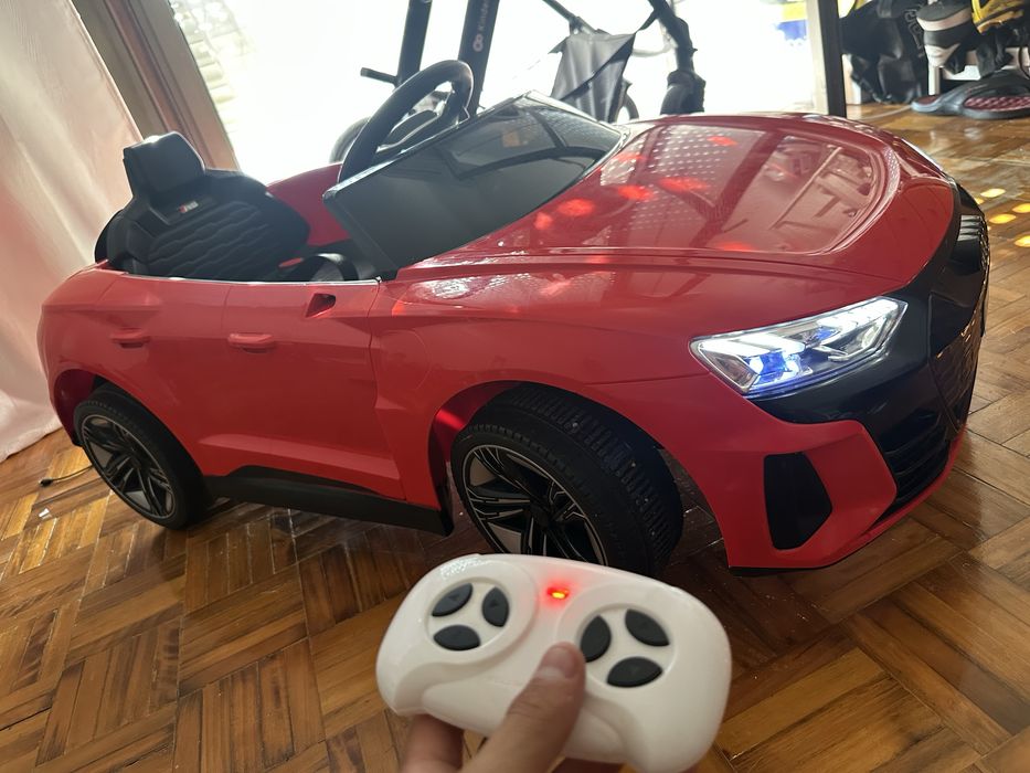 Carro Elétrico Infantil Audi TT