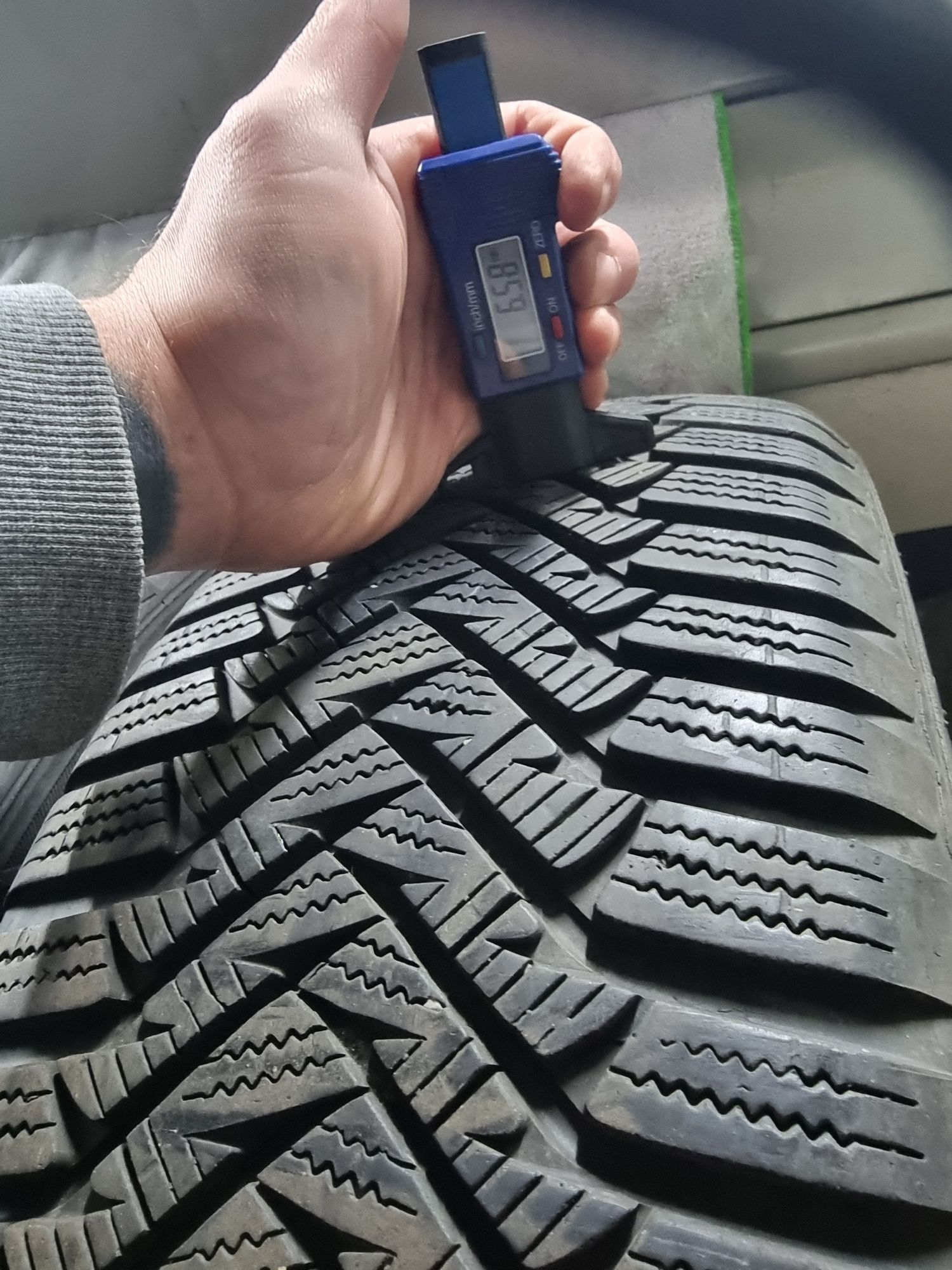 Opony zimowe 205/55r17 Laufenn 2019rok