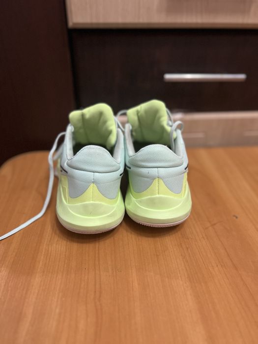 Кроссівки nike precision 6