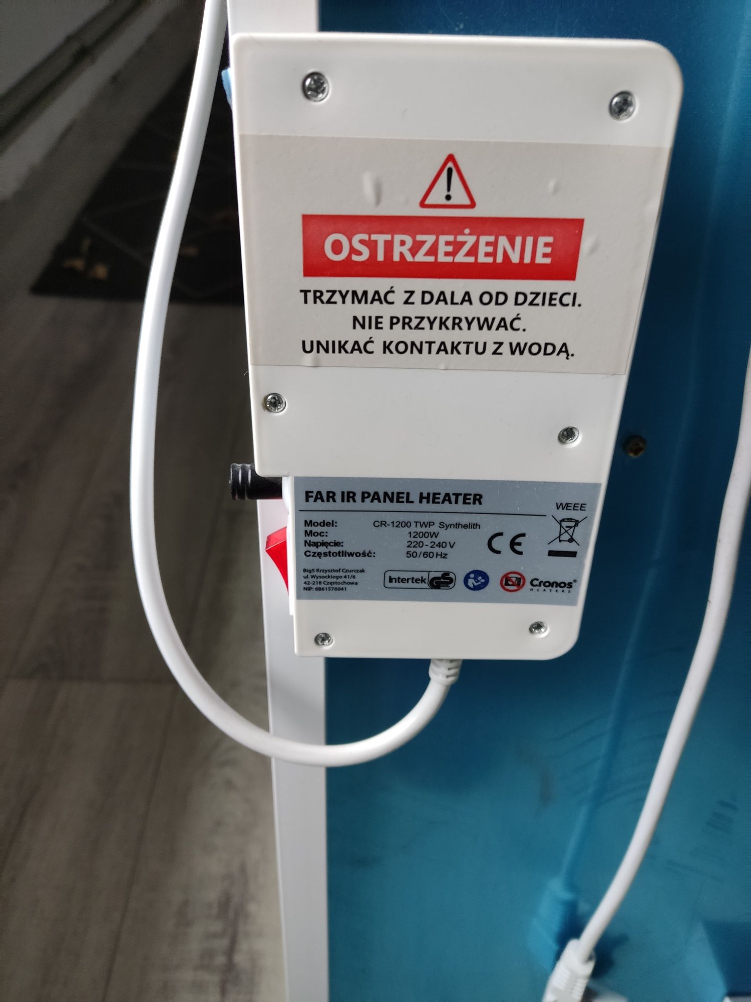 Grzejnik elektryczny na podczerwień