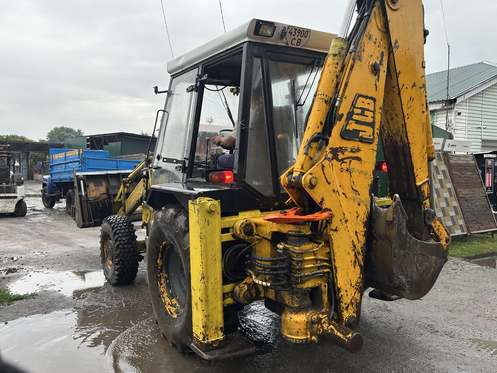 Надаю послуги екскаватора JCB Водій, роботи, вигруз, завантаження