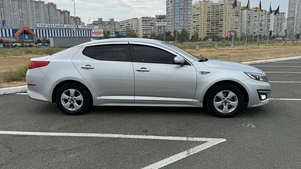 Продам KIA K5 2015 года