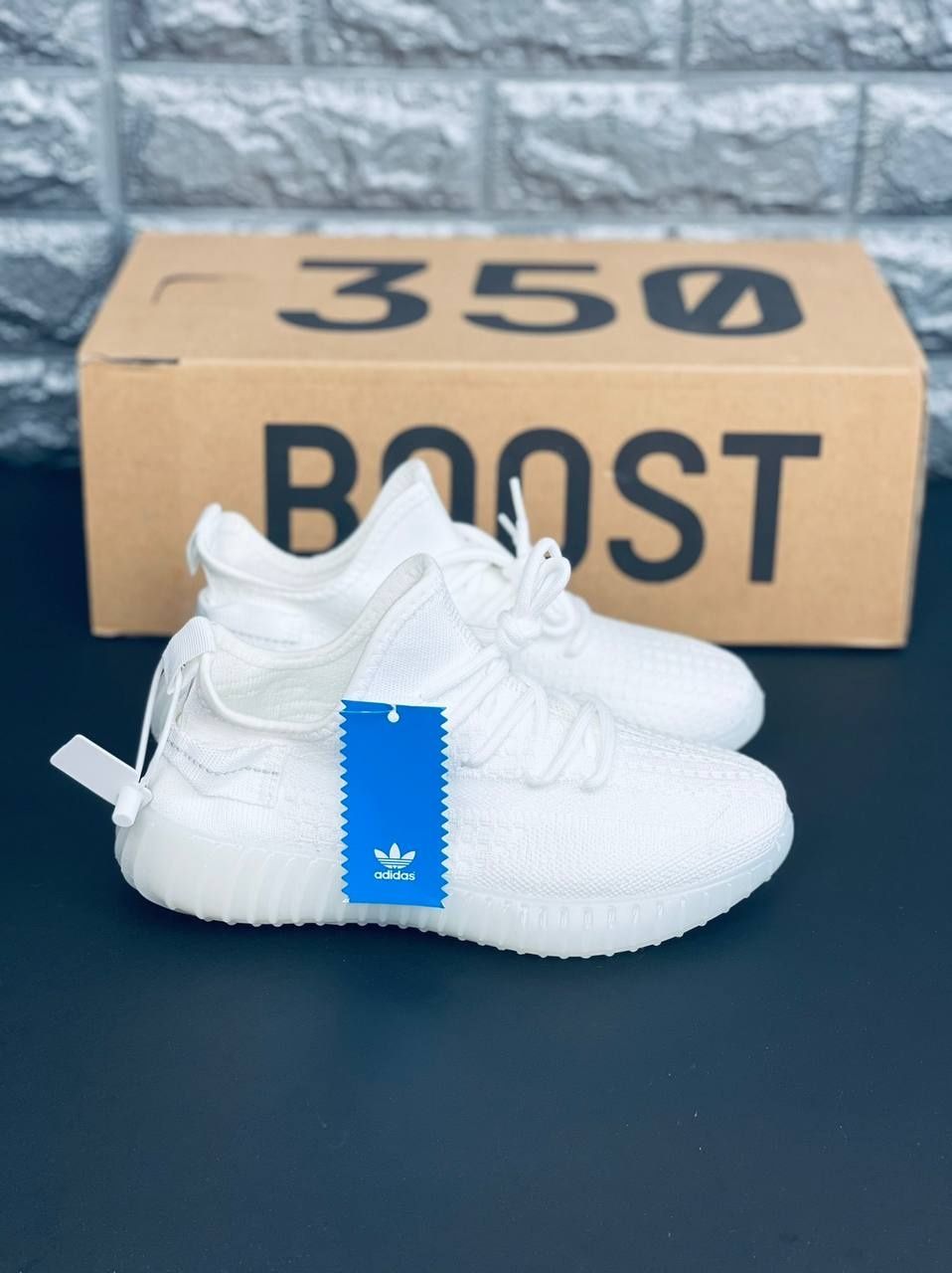Женские Yeezy Boots 350 white летние удобные изики