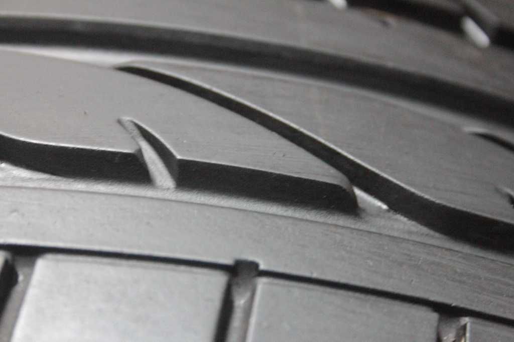 225/40/18 Bridgestone Potenza RE 050A 225/40 R18 92Y jak nowe