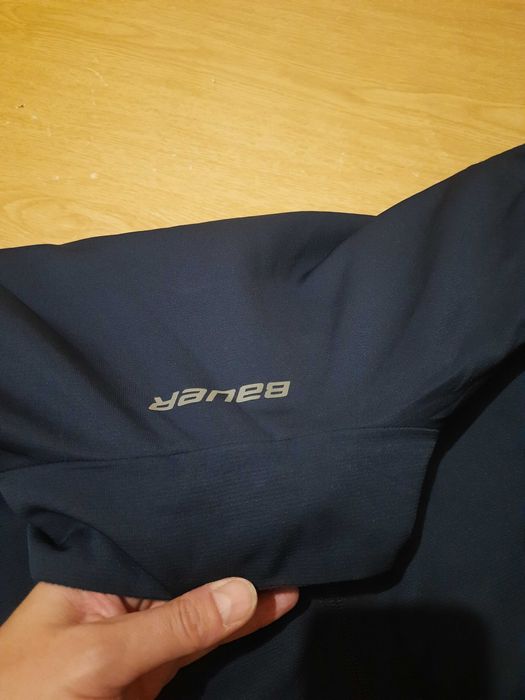 Bauer на хокей, спорт