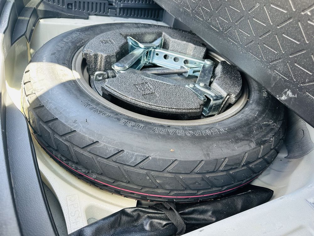 TOYOTA RAV 4 2019р Перламутр