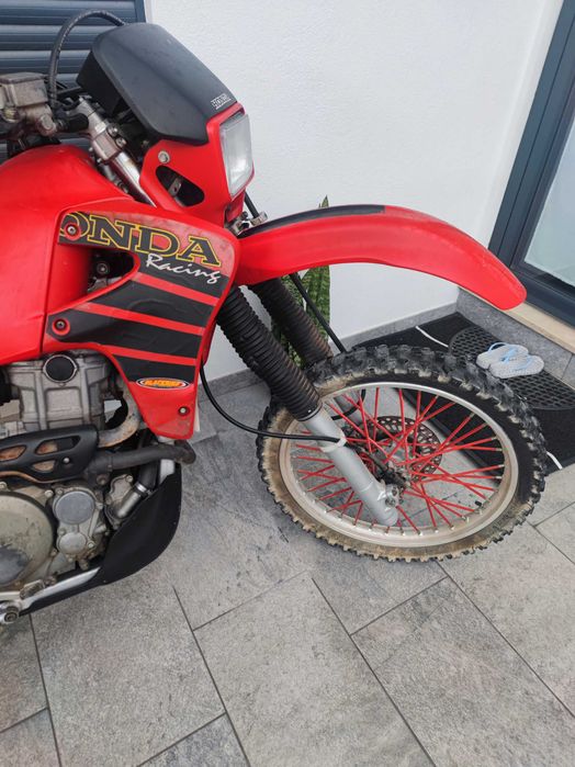 Honda XR650R em Bom Estado