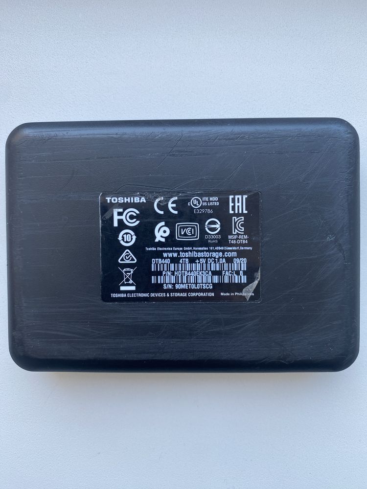 Toshiba DTB 440 HDD 4TB переносний диск